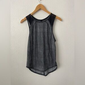 Lululemon Sculpt Tank Top Splatter White Reptile Black Mesh Dot Size 6